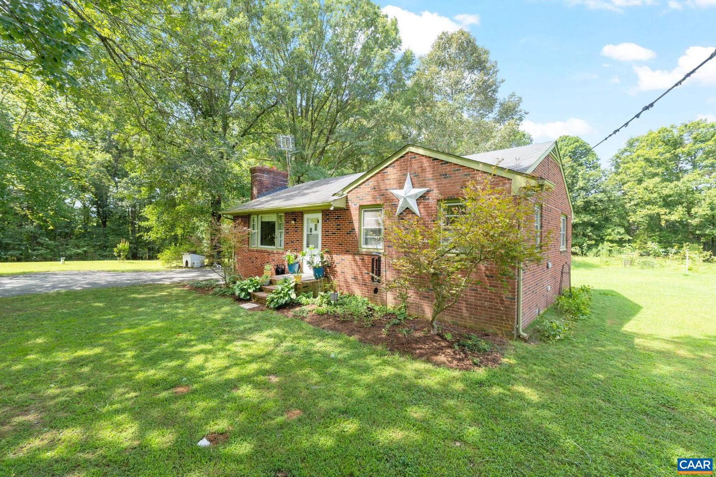 7714 BLENHEIM RD, SCOTTSVILLE, Virginia 24590, 3 Bedrooms Bedrooms, ,1 BathroomBathrooms,Residential,For sale,7714 BLENHEIM RD,668086 MLS # 668086
