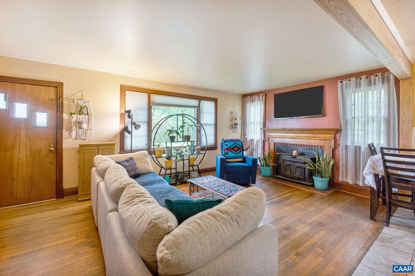 7714 BLENHEIM RD, SCOTTSVILLE, Virginia 24590, 3 Bedrooms Bedrooms, ,1 BathroomBathrooms,Residential,For sale,7714 BLENHEIM RD,668086 MLS # 668086