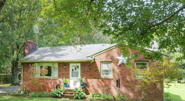 7714 BLENHEIM RD, SCOTTSVILLE, Virginia 24590, 3 Bedrooms Bedrooms, ,1 BathroomBathrooms,Residential,For sale,7714 BLENHEIM RD,668086 MLS # 668086