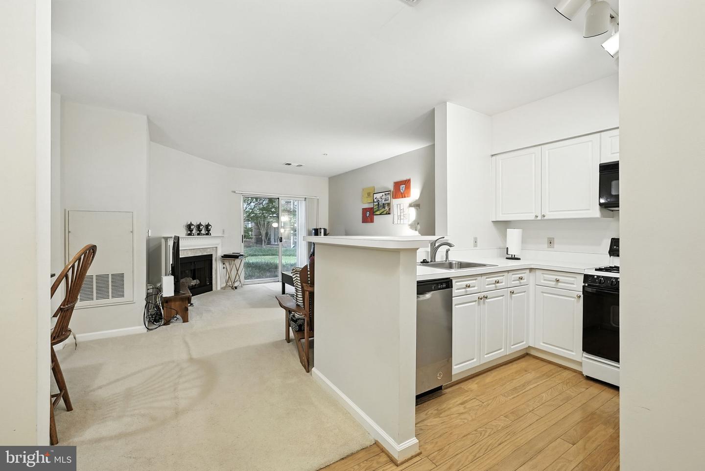 2204 WESTCOURT LN #109, HERNDON, Virginia 20170, 1 Bedroom Bedrooms, ,1 BathroomBathrooms,Residential,For sale,2204 WESTCOURT LN #109,VAFX2262630 MLS # VAFX2262630