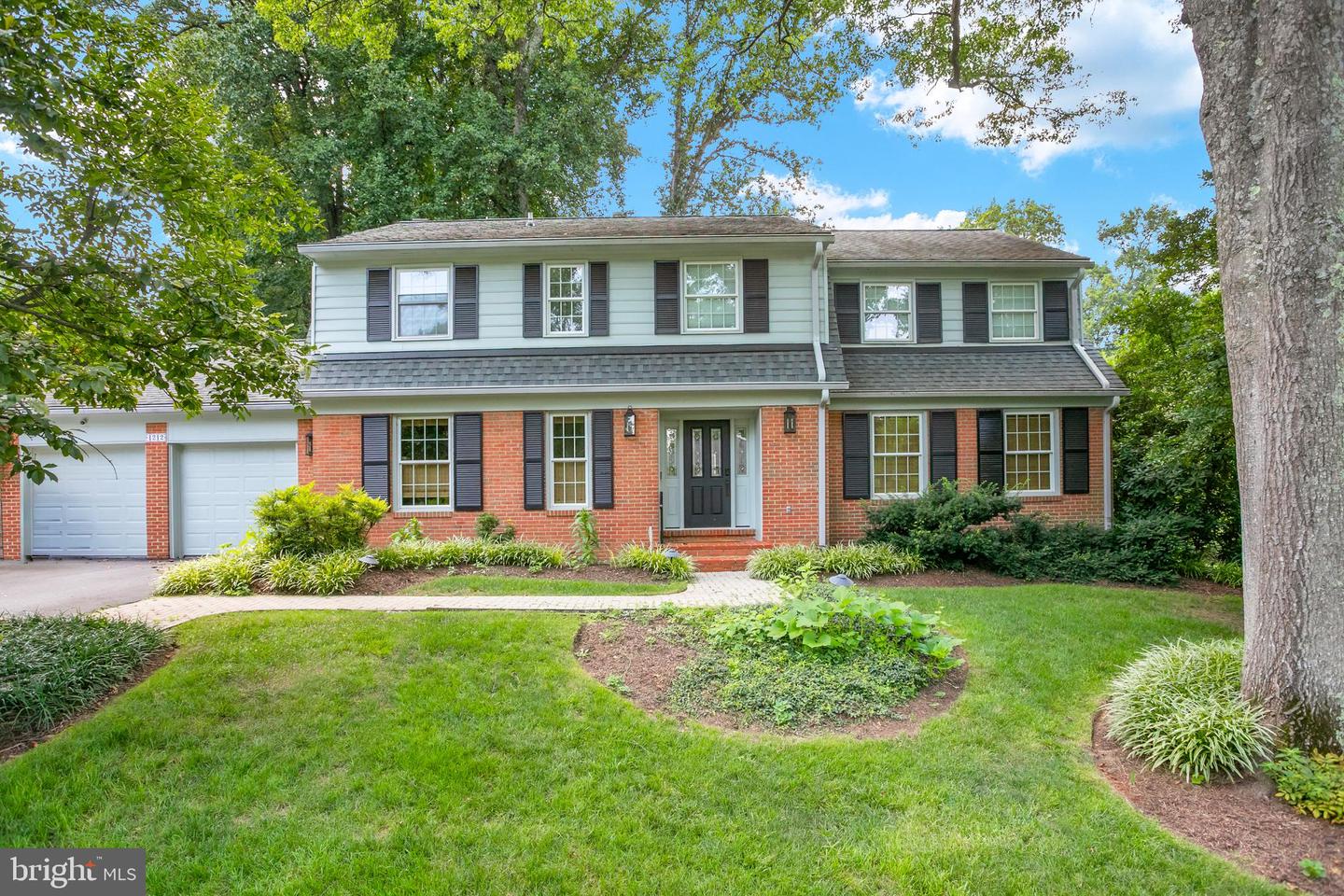1212 OLD STABLE RD, MCLEAN, Virginia 22102, 5 Bedrooms Bedrooms, 9 Rooms Rooms,3 BathroomsBathrooms,Residential,For sale,1212 OLD STABLE RD,VAFX2262726 MLS # VAFX2262726