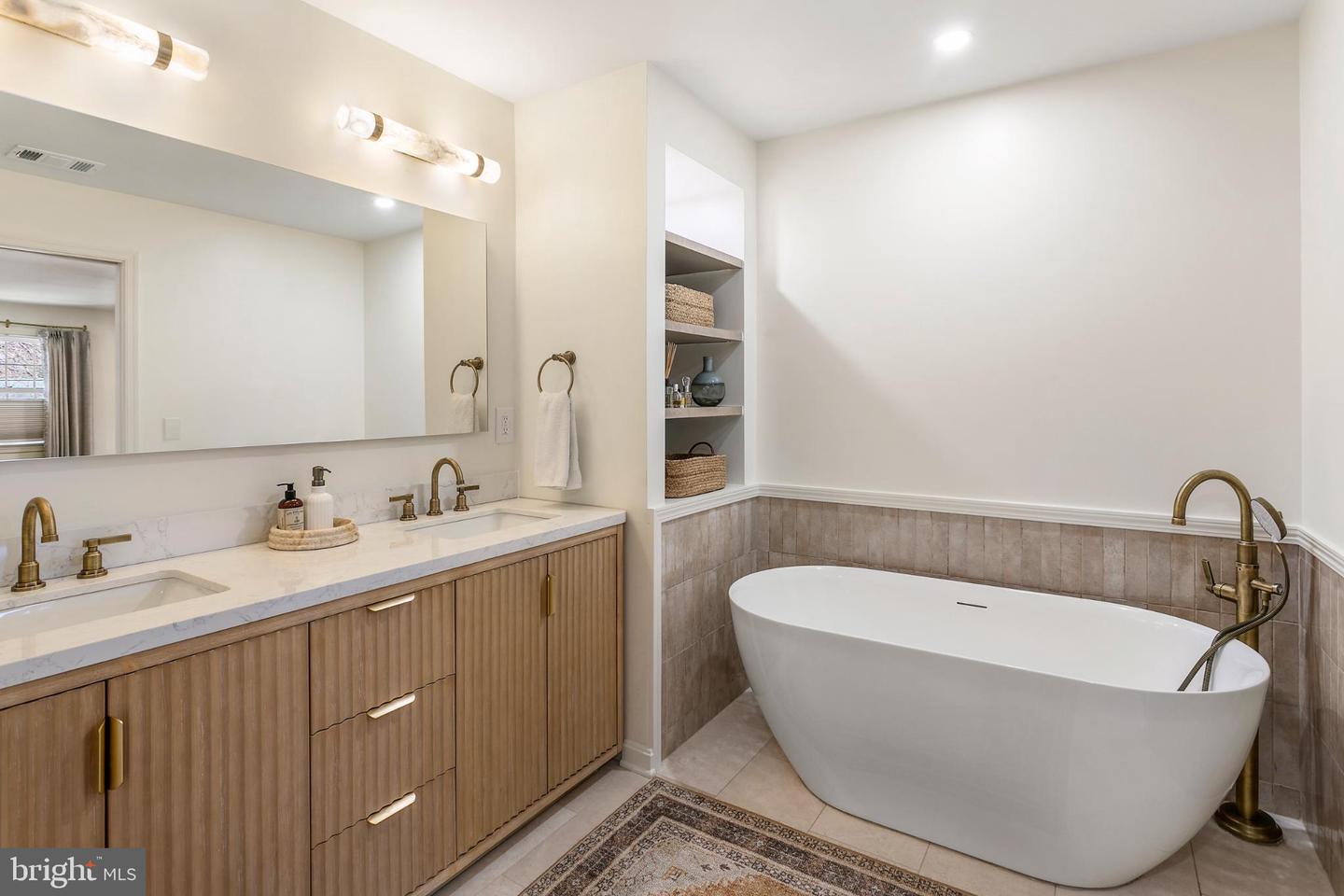 1212 OLD STABLE RD, MCLEAN, Virginia 22102, 5 Bedrooms Bedrooms, 9 Rooms Rooms,3 BathroomsBathrooms,Residential,For sale,1212 OLD STABLE RD,VAFX2262726 MLS # VAFX2262726