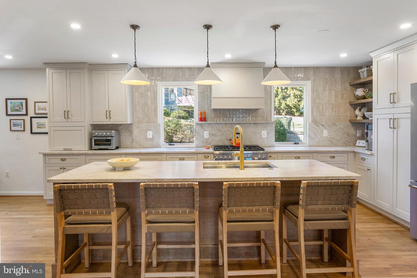 1212 OLD STABLE RD, MCLEAN, Virginia 22102, 5 Bedrooms Bedrooms, 9 Rooms Rooms,3 BathroomsBathrooms,Residential,For sale,1212 OLD STABLE RD,VAFX2262726 MLS # VAFX2262726
