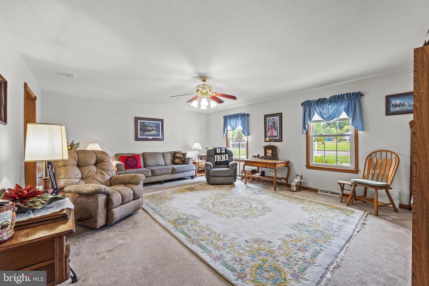 1225 OX RD, WOODSTOCK, Virginia 22664, 3 Bedrooms Bedrooms, ,2 BathroomsBathrooms,Residential,For sale,1225 OX RD,VASH2012302 MLS # VASH2012302