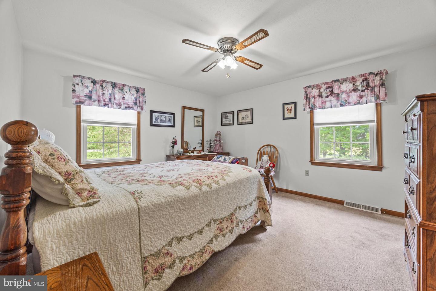 1225 OX RD, WOODSTOCK, Virginia 22664, 3 Bedrooms Bedrooms, ,2 BathroomsBathrooms,Residential,For sale,1225 OX RD,VASH2012302 MLS # VASH2012302
