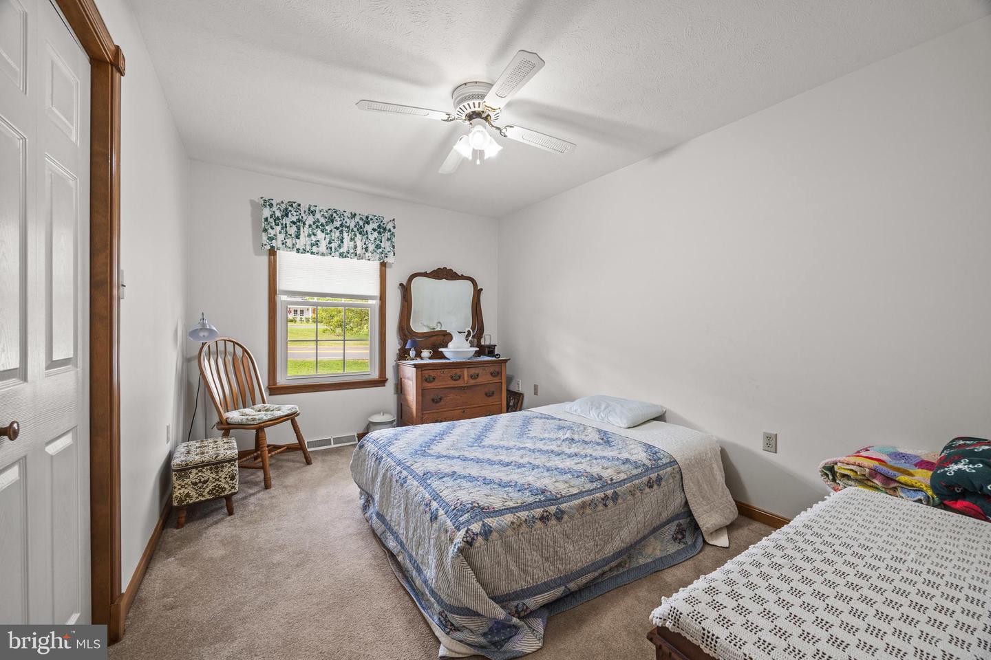 1225 OX RD, WOODSTOCK, Virginia 22664, 3 Bedrooms Bedrooms, ,2 BathroomsBathrooms,Residential,For sale,1225 OX RD,VASH2012302 MLS # VASH2012302