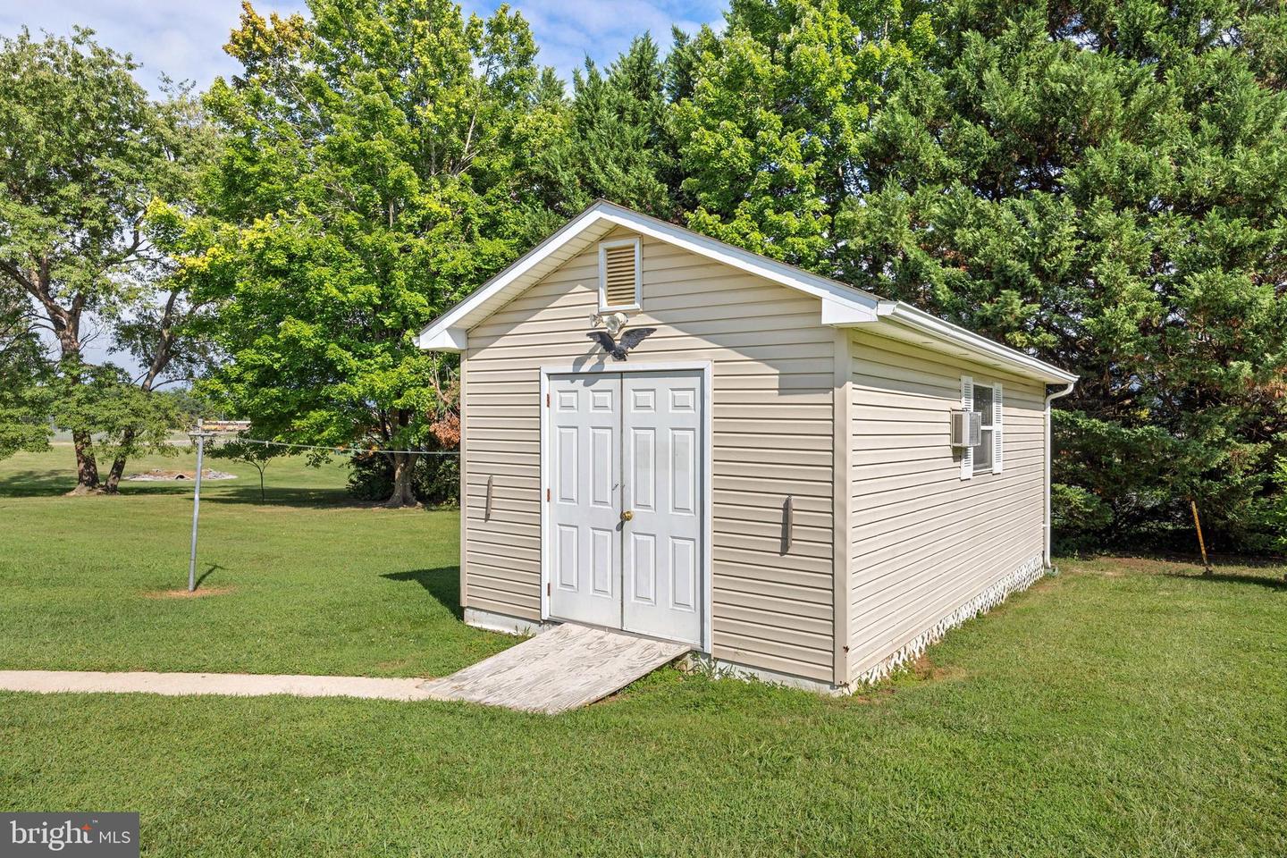 1225 OX RD, WOODSTOCK, Virginia 22664, 3 Bedrooms Bedrooms, ,2 BathroomsBathrooms,Residential,For sale,1225 OX RD,VASH2012302 MLS # VASH2012302