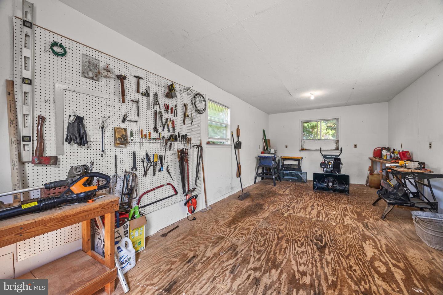1225 OX RD, WOODSTOCK, Virginia 22664, 3 Bedrooms Bedrooms, ,2 BathroomsBathrooms,Residential,For sale,1225 OX RD,VASH2012302 MLS # VASH2012302