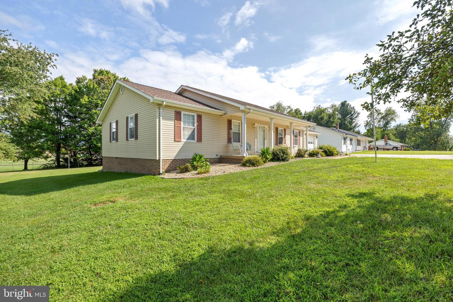 1225 OX RD, WOODSTOCK, Virginia 22664, 3 Bedrooms Bedrooms, ,2 BathroomsBathrooms,Residential,For sale,1225 OX RD,VASH2012302 MLS # VASH2012302