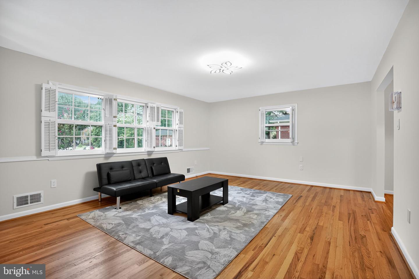 1704 COOL SPRING DR, ALEXANDRIA, Virginia 22308, 5 Bedrooms Bedrooms, ,2 BathroomsBathrooms,Residential,For sale,1704 COOL SPRING DR,VAFX2262740 MLS # VAFX2262740