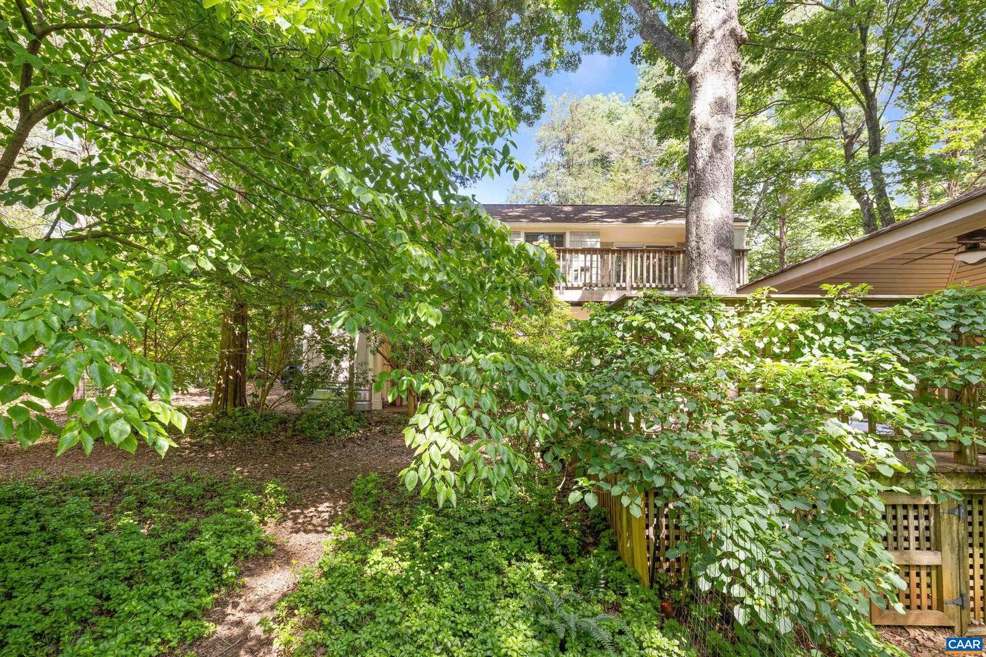 213 TURKEY RIDGE RD, CHARLOTTESVILLE, Virginia 22903, 3 Bedrooms Bedrooms, ,2 BathroomsBathrooms,Residential,For sale,213 TURKEY RIDGE RD,668114 MLS # 668114