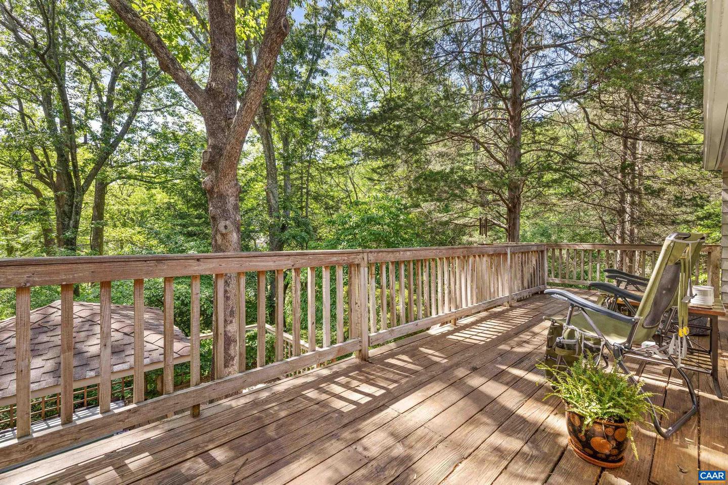 213 TURKEY RIDGE RD, CHARLOTTESVILLE, Virginia 22903, 3 Bedrooms Bedrooms, ,2 BathroomsBathrooms,Residential,For sale,213 TURKEY RIDGE RD,668114 MLS # 668114