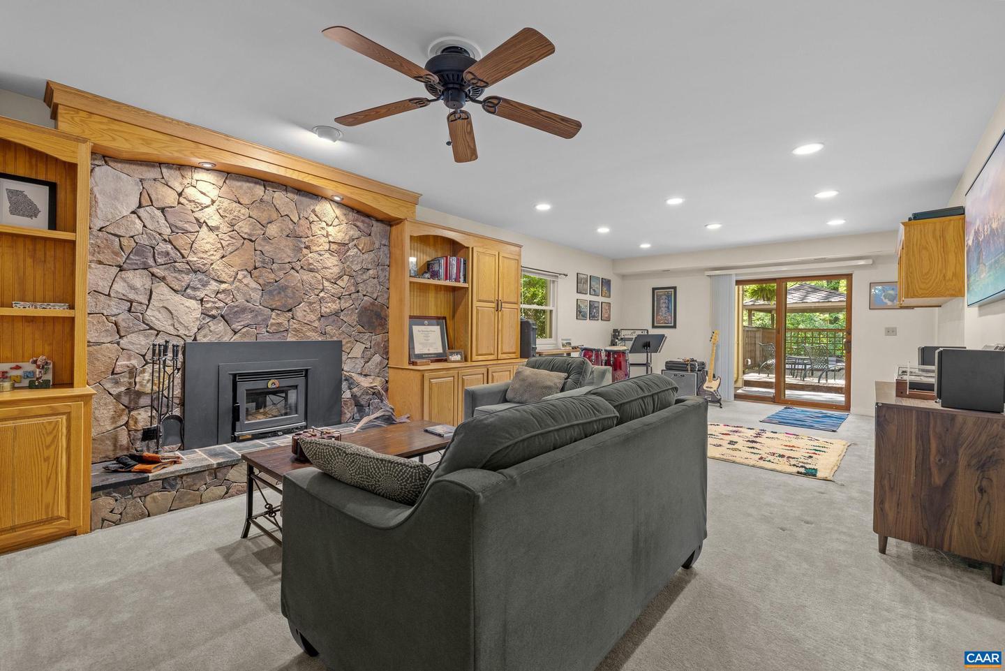 213 TURKEY RIDGE RD, CHARLOTTESVILLE, Virginia 22903, 3 Bedrooms Bedrooms, ,2 BathroomsBathrooms,Residential,For sale,213 TURKEY RIDGE RD,668114 MLS # 668114