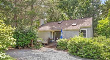 213 TURKEY RIDGE RD, CHARLOTTESVILLE, Virginia 22903, 3 Bedrooms Bedrooms, ,2 BathroomsBathrooms,Residential,For sale,213 TURKEY RIDGE RD,668114 MLS # 668114