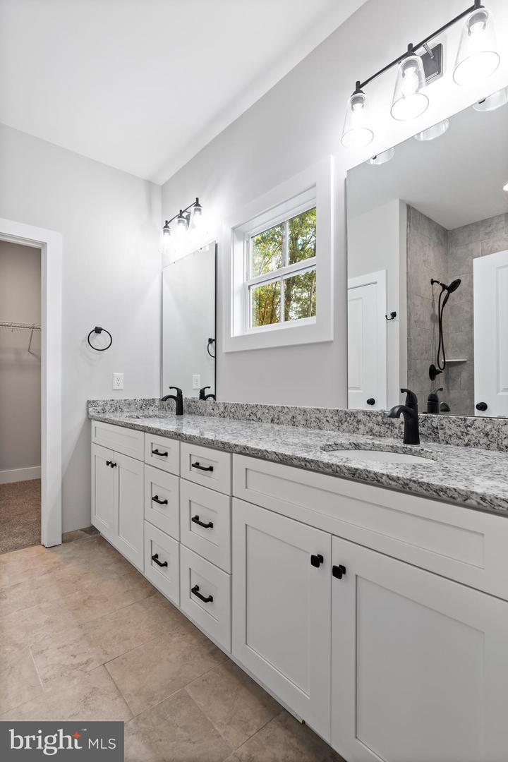 10416 NI RIVER DR, SPOTSYLVANIA, Virginia 22553, 4 Bedrooms Bedrooms, ,3 BathroomsBathrooms,Residential,For sale,10416 NI RIVER DR,VASP2035712 MLS # VASP2035712