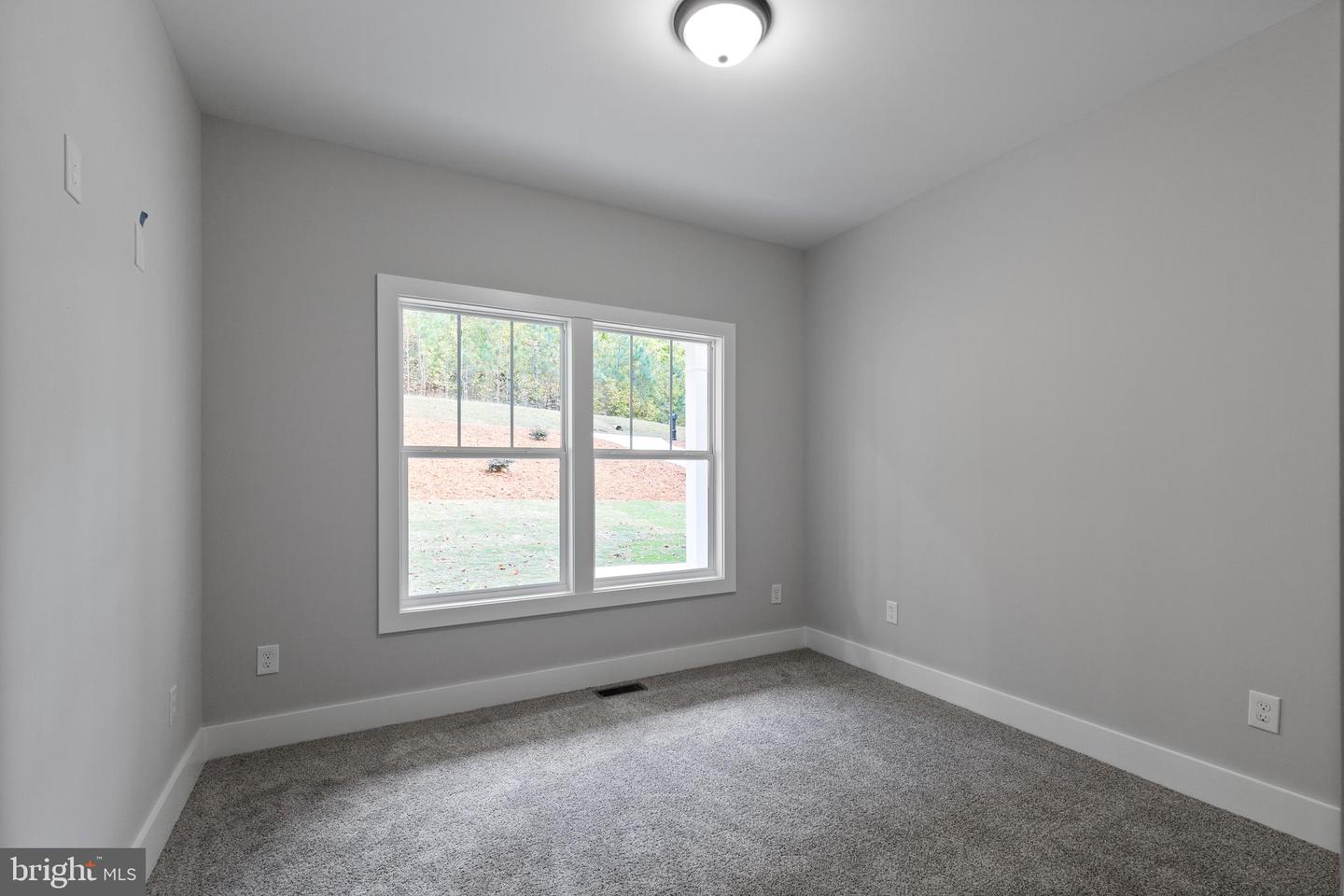 10416 NI RIVER DR, SPOTSYLVANIA, Virginia 22553, 4 Bedrooms Bedrooms, ,3 BathroomsBathrooms,Residential,For sale,10416 NI RIVER DR,VASP2035712 MLS # VASP2035712