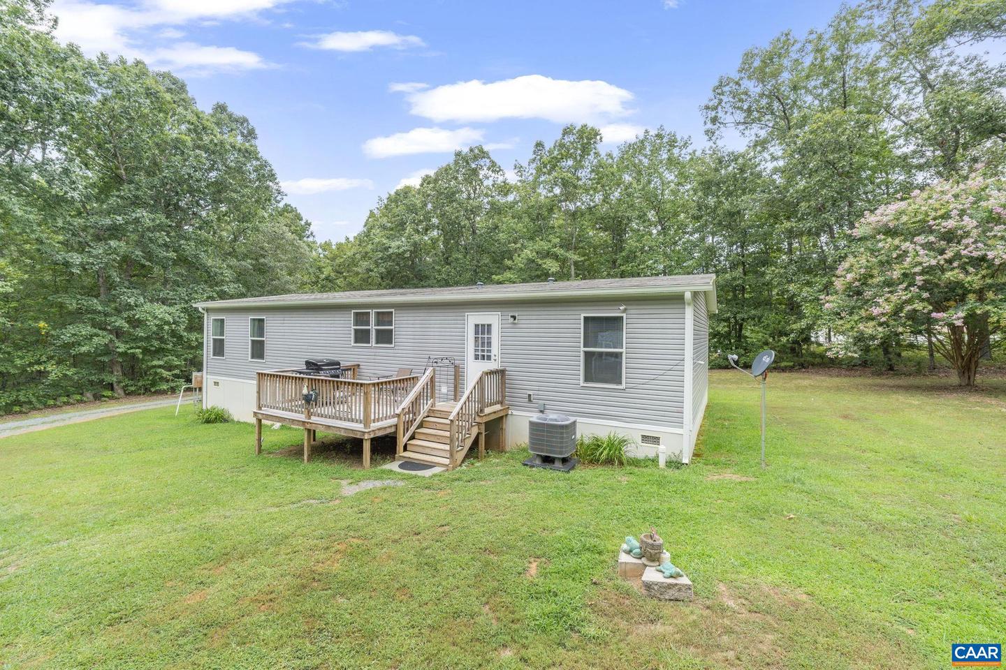 864 ROCK LN, SCOTTSVILLE, Virginia 24590, 3 Bedrooms Bedrooms, ,2 BathroomsBathrooms,Residential,For sale,864 ROCK LN,668120 MLS # 668120