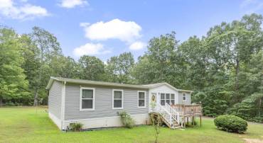 864 ROCK LN, SCOTTSVILLE, Virginia 24590, 3 Bedrooms Bedrooms, ,2 BathroomsBathrooms,Residential,For sale,864 ROCK LN,668120 MLS # 668120