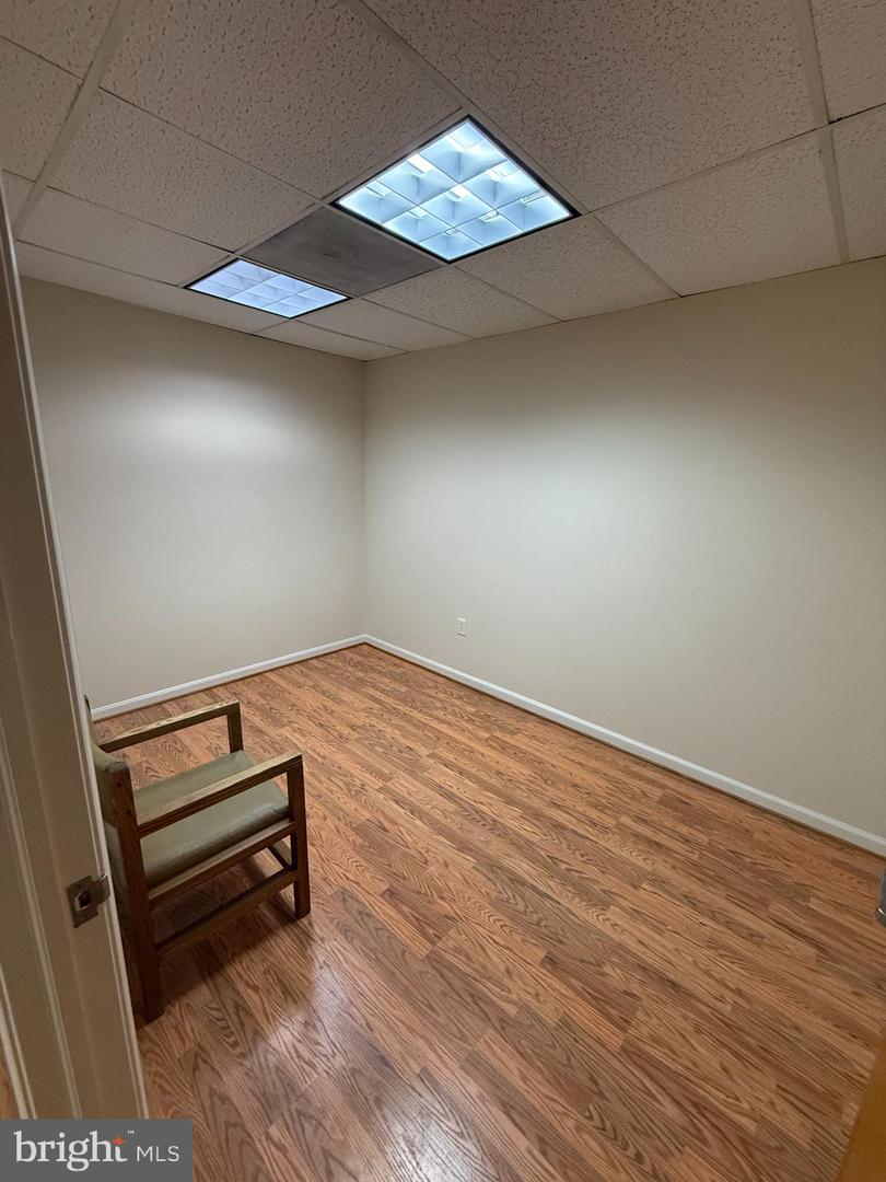 6116 ROLLING RD #216, SPRINGFIELD, Virginia 22152, ,Land,For sale,6116 ROLLING RD #216,VAFX2260234 MLS # VAFX2260234