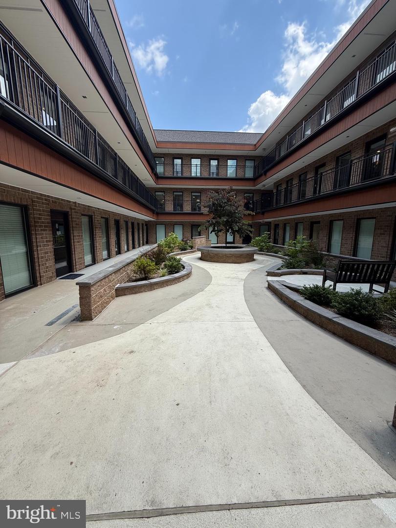 6116 ROLLING RD #216, SPRINGFIELD, Virginia 22152, ,Land,For sale,6116 ROLLING RD #216,VAFX2260234 MLS # VAFX2260234