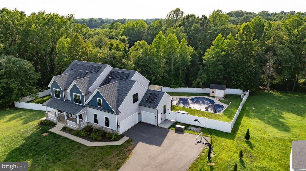 11220 MUNGO MEADOW RD, FREDERICKSBURG, Virginia 22407, 6 Bedrooms Bedrooms, ,5 BathroomsBathrooms,Residential,11220 MUNGO MEADOW RD,VASP2034358 MLS # VASP2034358