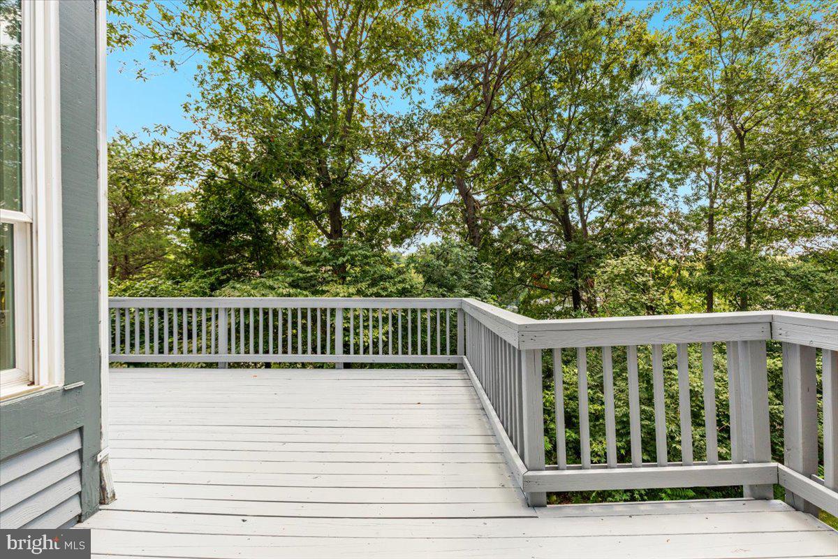 2086 LAKE AUDUBON CT, RESTON, Virginia 20191, 4 Bedrooms Bedrooms, ,3 BathroomsBathrooms,Residential,For sale,2086 LAKE AUDUBON CT,VAFX2240526 MLS # VAFX2240526