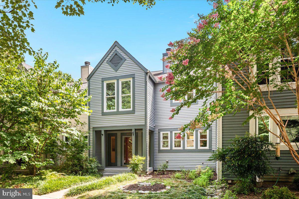 2086 LAKE AUDUBON CT, RESTON, Virginia 20191, 4 Bedrooms Bedrooms, ,3 BathroomsBathrooms,Residential,For sale,2086 LAKE AUDUBON CT,VAFX2240526 MLS # VAFX2240526