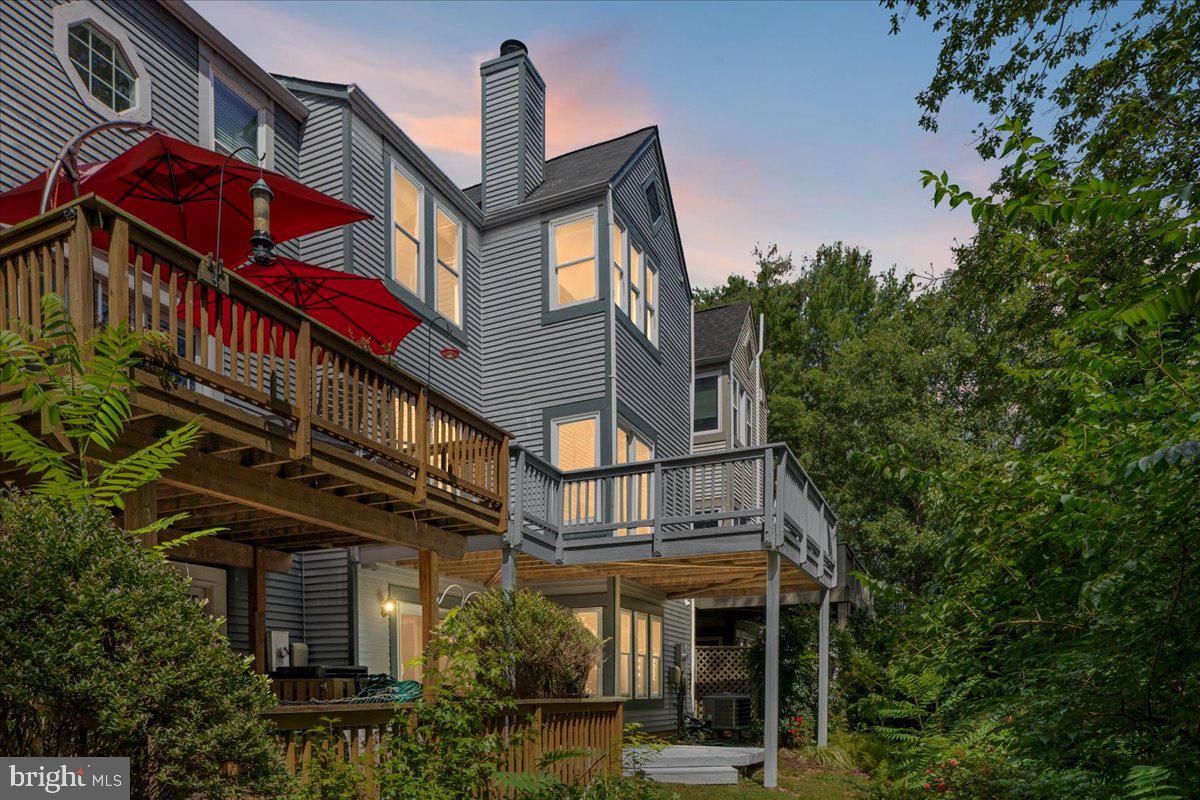 2086 LAKE AUDUBON CT, RESTON, Virginia 20191, 4 Bedrooms Bedrooms, ,3 BathroomsBathrooms,Residential,For sale,2086 LAKE AUDUBON CT,VAFX2240526 MLS # VAFX2240526