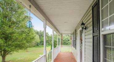 18114 BRENRIDGE DR, BRANDY STATION, Virginia 22714, 4 Bedrooms Bedrooms, ,2 BathroomsBathrooms,Residential,18114 BRENRIDGE DR,VACU2011322 MLS # VACU2011322