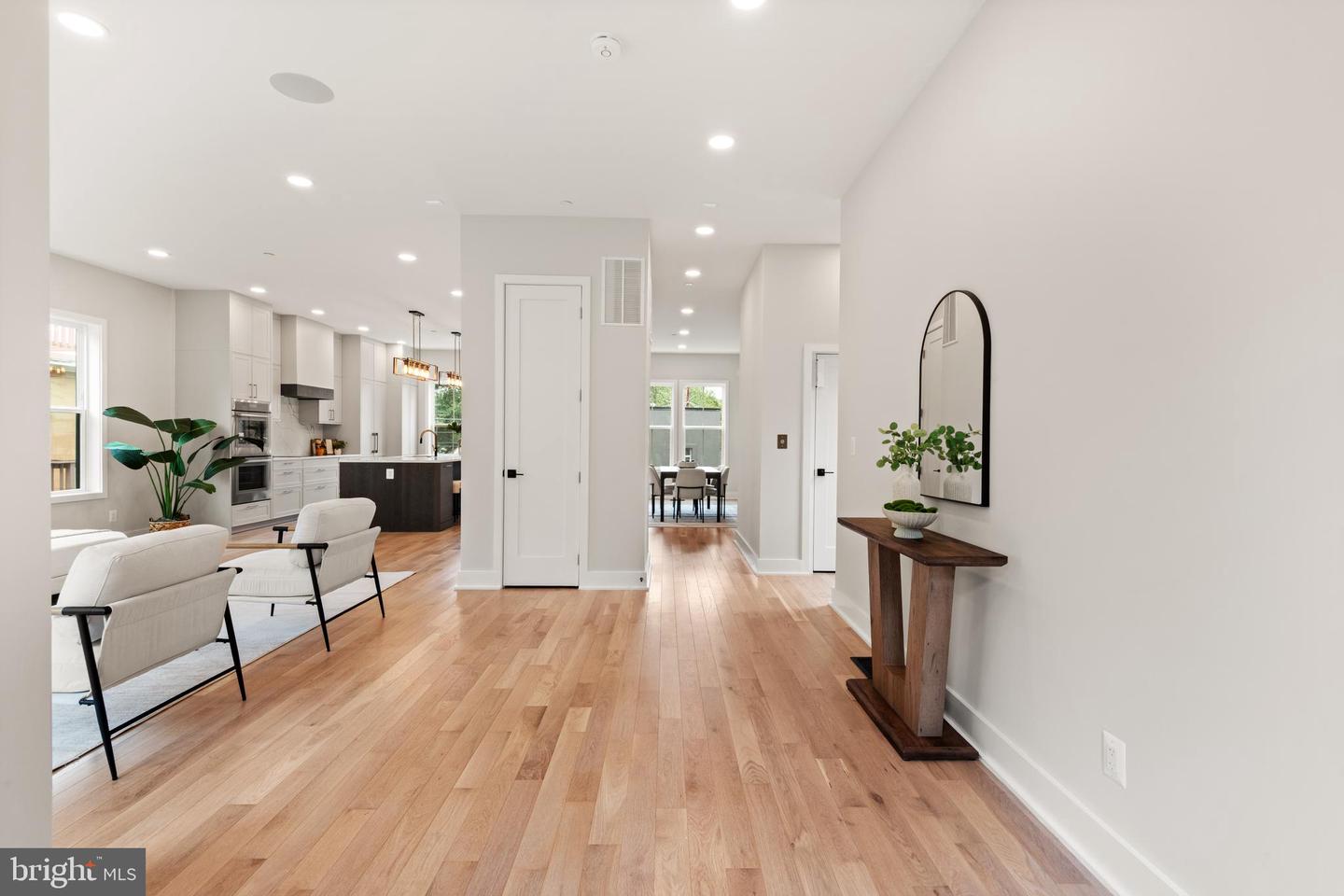 6008 34TH PL NW, WASHINGTON, District Of Columbia 20015, 7 Bedrooms Bedrooms, ,7 BathroomsBathrooms,Residential,For sale,6008 34TH PL NW,DCDC2205808 MLS # DCDC2205808