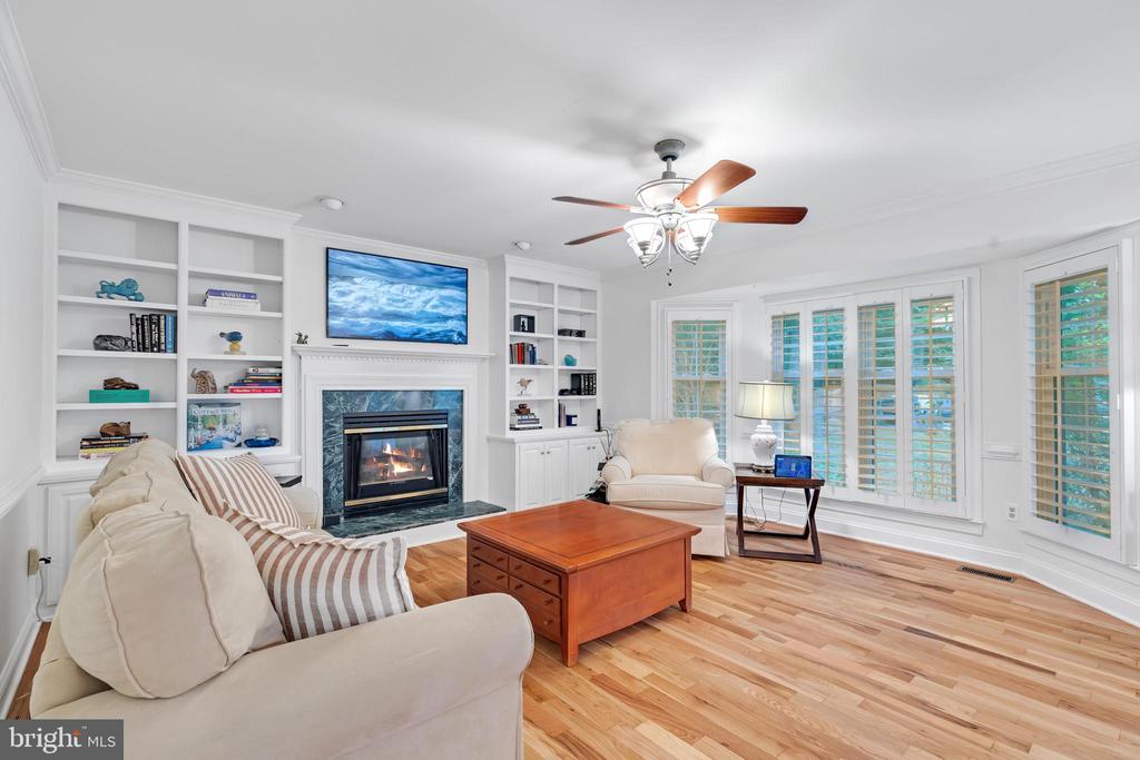 11610 NEW BOND ST, FREDERICKSBURG, Virginia 22408, 4 Bedrooms Bedrooms, ,4 BathroomsBathrooms,Residential,11610 NEW BOND ST,VASP2035568 MLS # VASP2035568