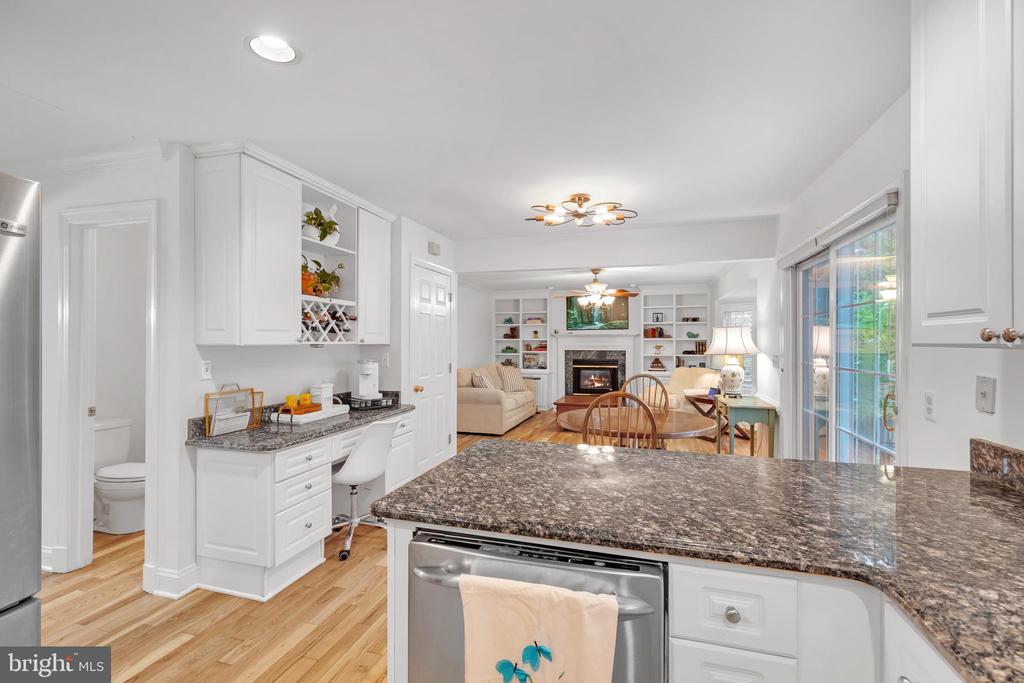 11610 NEW BOND ST, FREDERICKSBURG, Virginia 22408, 4 Bedrooms Bedrooms, ,4 BathroomsBathrooms,Residential,11610 NEW BOND ST,VASP2035568 MLS # VASP2035568