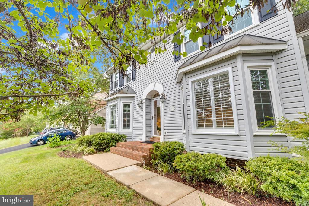 11610 NEW BOND ST, FREDERICKSBURG, Virginia 22408, 4 Bedrooms Bedrooms, ,4 BathroomsBathrooms,Residential,11610 NEW BOND ST,VASP2035568 MLS # VASP2035568