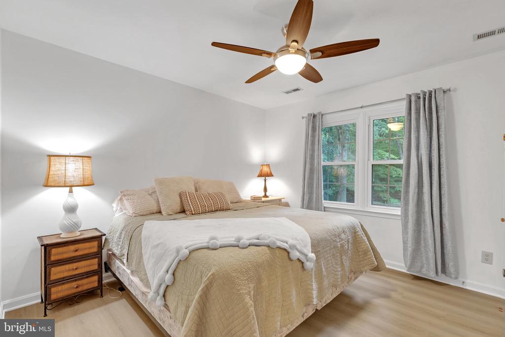 11610 NEW BOND ST, FREDERICKSBURG, Virginia 22408, 4 Bedrooms Bedrooms, ,4 BathroomsBathrooms,Residential,11610 NEW BOND ST,VASP2035568 MLS # VASP2035568