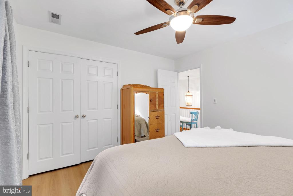 11610 NEW BOND ST, FREDERICKSBURG, Virginia 22408, 4 Bedrooms Bedrooms, ,4 BathroomsBathrooms,Residential,11610 NEW BOND ST,VASP2035568 MLS # VASP2035568