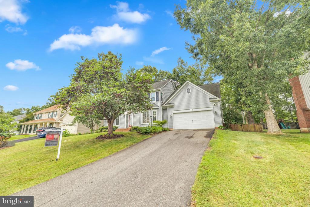 11610 NEW BOND ST, FREDERICKSBURG, Virginia 22408, 4 Bedrooms Bedrooms, ,4 BathroomsBathrooms,Residential,11610 NEW BOND ST,VASP2035568 MLS # VASP2035568