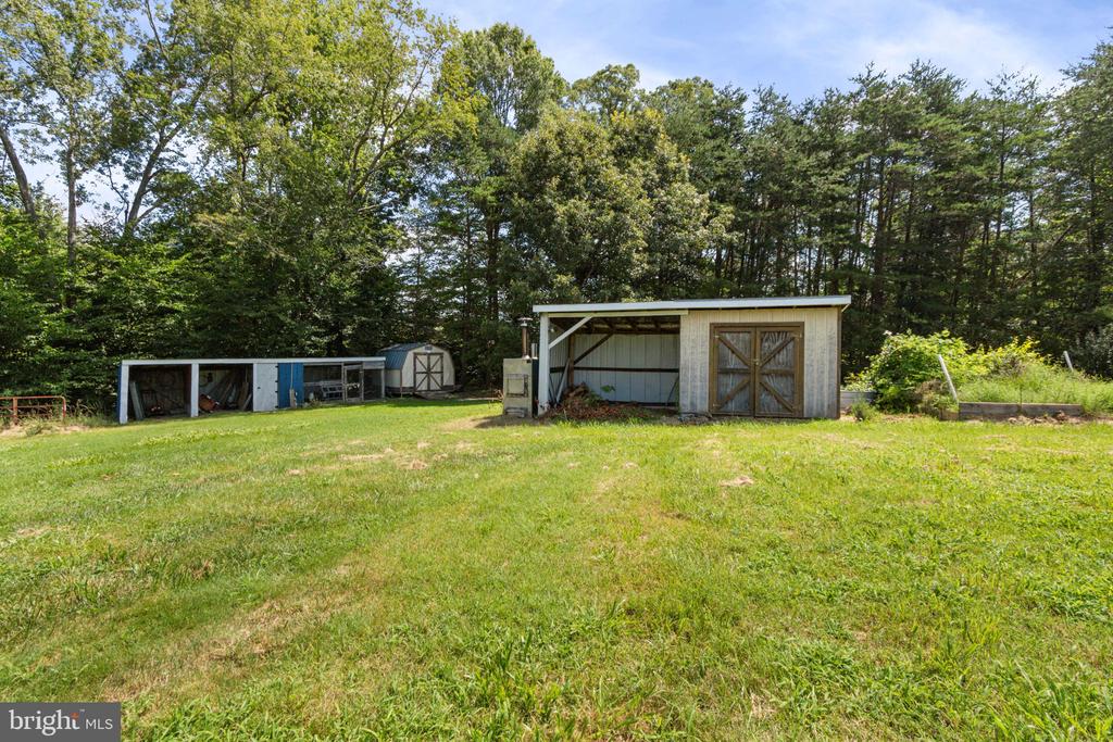 2179 WOODVILLE RD, LOCUST GROVE, Virginia 22508, 3 Bedrooms Bedrooms, ,3 BathroomsBathrooms,Residential,2179 WOODVILLE RD,VAOR2010572 MLS # VAOR2010572