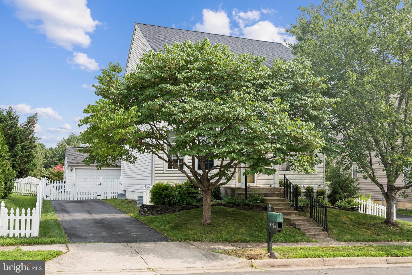 13174 KIRKMICHAEL TER, BRISTOW, Virginia 20136, 3 Bedrooms Bedrooms, ,3 BathroomsBathrooms,Residential,For sale,13174 KIRKMICHAEL TER,VAPW2097996 MLS # VAPW2097996