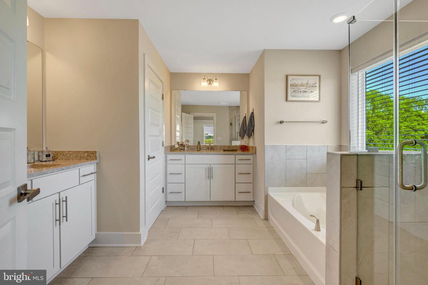 12120 PARKGATE DR, NOKESVILLE, Virginia 20181, 5 Bedrooms Bedrooms, ,4 BathroomsBathrooms,Residential,For sale,12120 PARKGATE DR,VAPW2098240 MLS # VAPW2098240