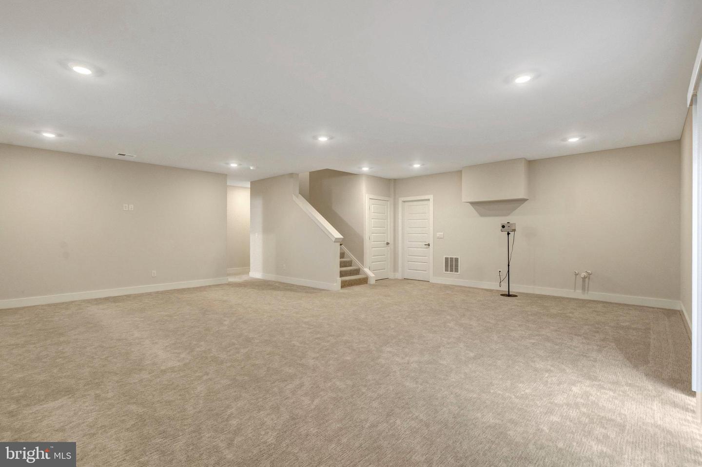 12120 PARKGATE DR, NOKESVILLE, Virginia 20181, 5 Bedrooms Bedrooms, ,4 BathroomsBathrooms,Residential,For sale,12120 PARKGATE DR,VAPW2098240 MLS # VAPW2098240