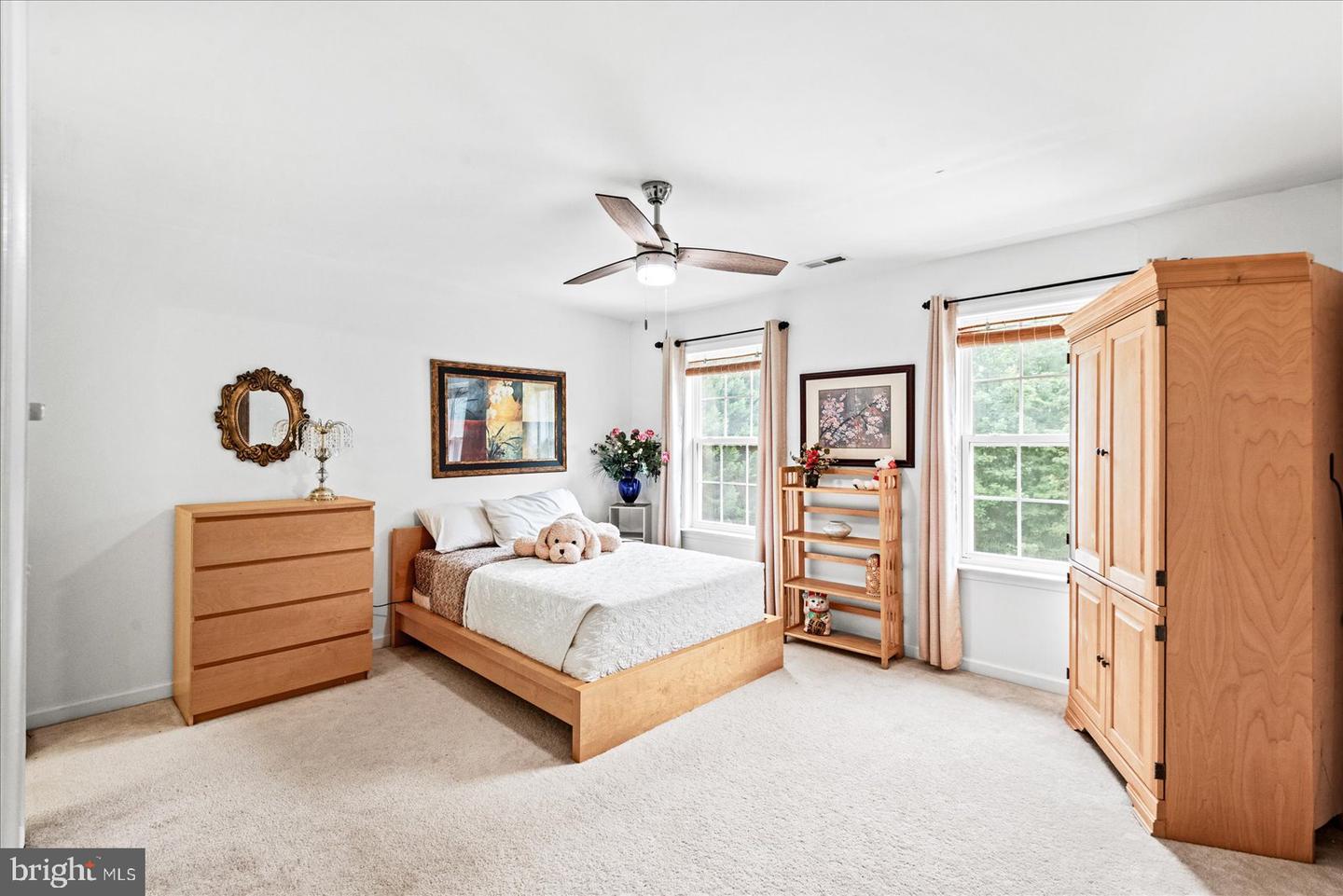 21 WENTWORTH DR, FREDERICKSBURG, Virginia 22406, 7 Bedrooms Bedrooms, ,5 BathroomsBathrooms,Residential,For sale,21 WENTWORTH DR,VAST2040450 MLS # VAST2040450