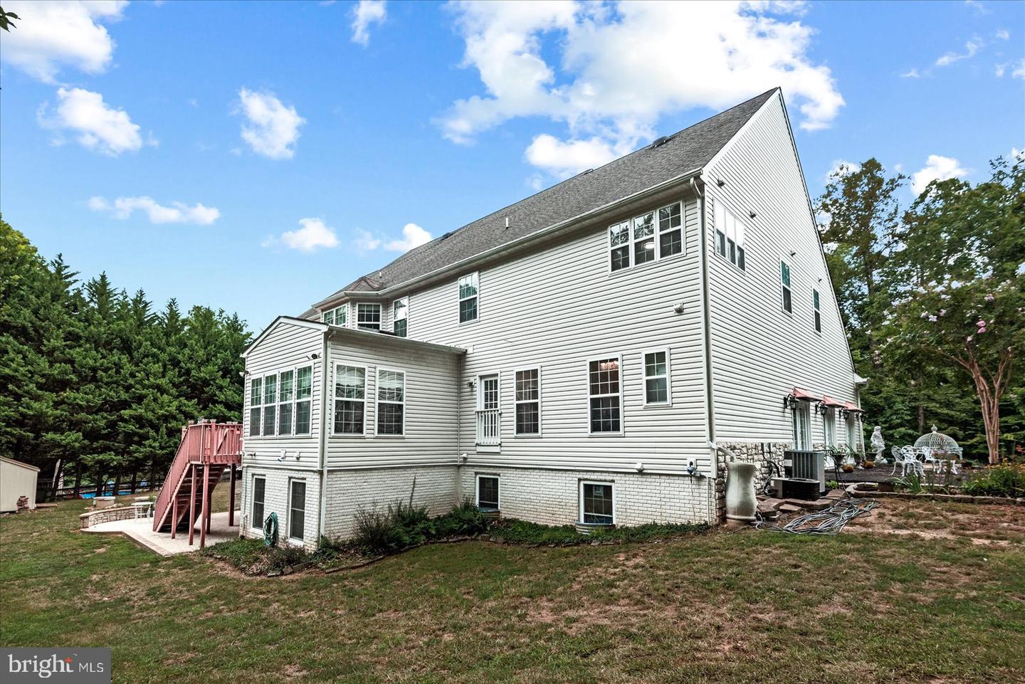 21 WENTWORTH DR, FREDERICKSBURG, Virginia 22406, 7 Bedrooms Bedrooms, ,5 BathroomsBathrooms,Residential,For sale,21 WENTWORTH DR,VAST2040450 MLS # VAST2040450