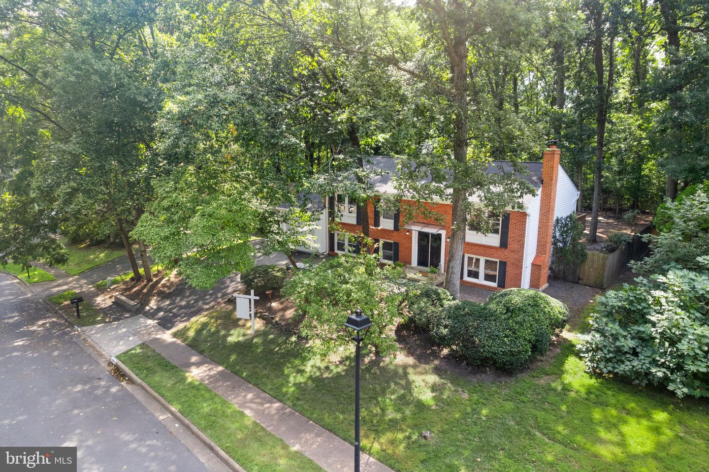 12605 OLD DORM PL, HERNDON, Virginia 20170, 4 Bedrooms Bedrooms, ,3 BathroomsBathrooms,Residential,For sale,12605 OLD DORM PL,VAFX2254672 MLS # VAFX2254672