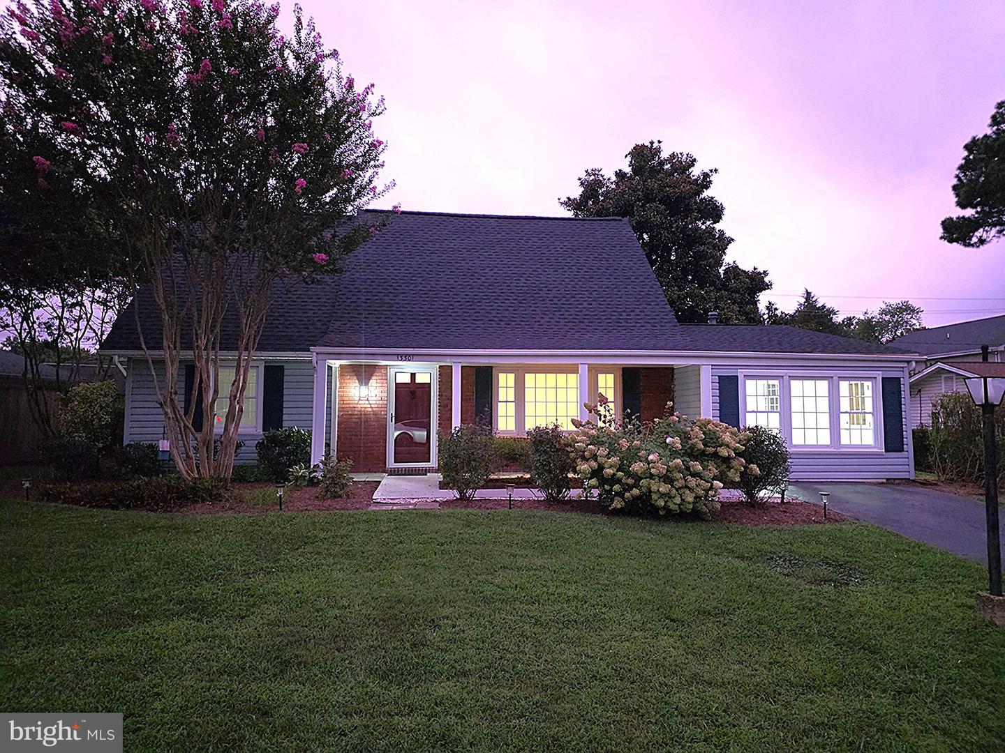 13301 POINT PLEASANT DR, FAIRFAX, Virginia 22033, 5 Bedrooms Bedrooms, ,2 BathroomsBathrooms,Residential,For sale,13301 POINT PLEASANT DR,VAFX2254936 MLS # VAFX2254936