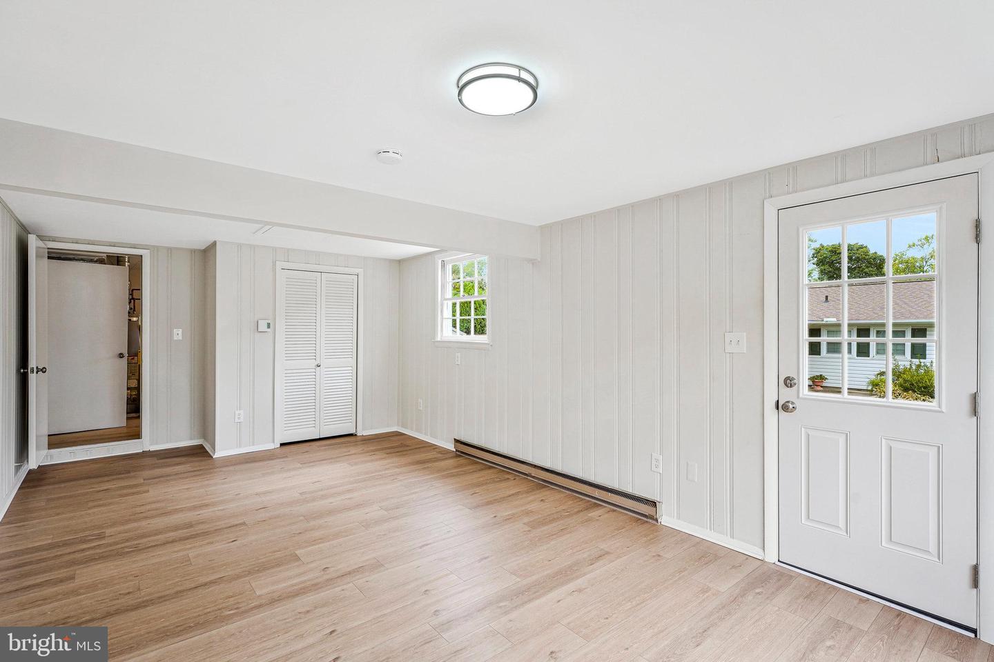 13301 POINT PLEASANT DR, FAIRFAX, Virginia 22033, 5 Bedrooms Bedrooms, ,2 BathroomsBathrooms,Residential,For sale,13301 POINT PLEASANT DR,VAFX2254936 MLS # VAFX2254936