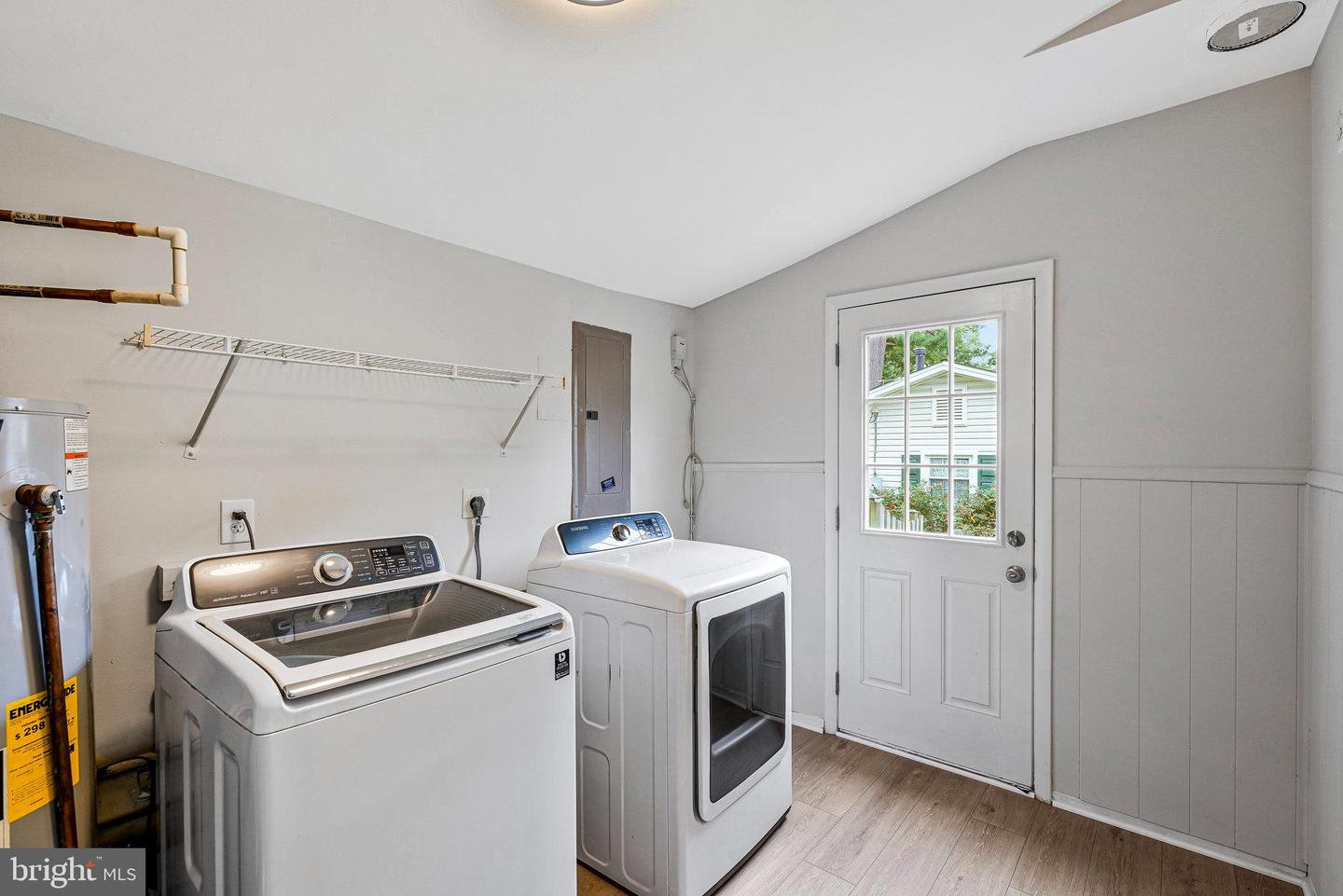 13301 POINT PLEASANT DR, FAIRFAX, Virginia 22033, 5 Bedrooms Bedrooms, ,2 BathroomsBathrooms,Residential,For sale,13301 POINT PLEASANT DR,VAFX2254936 MLS # VAFX2254936