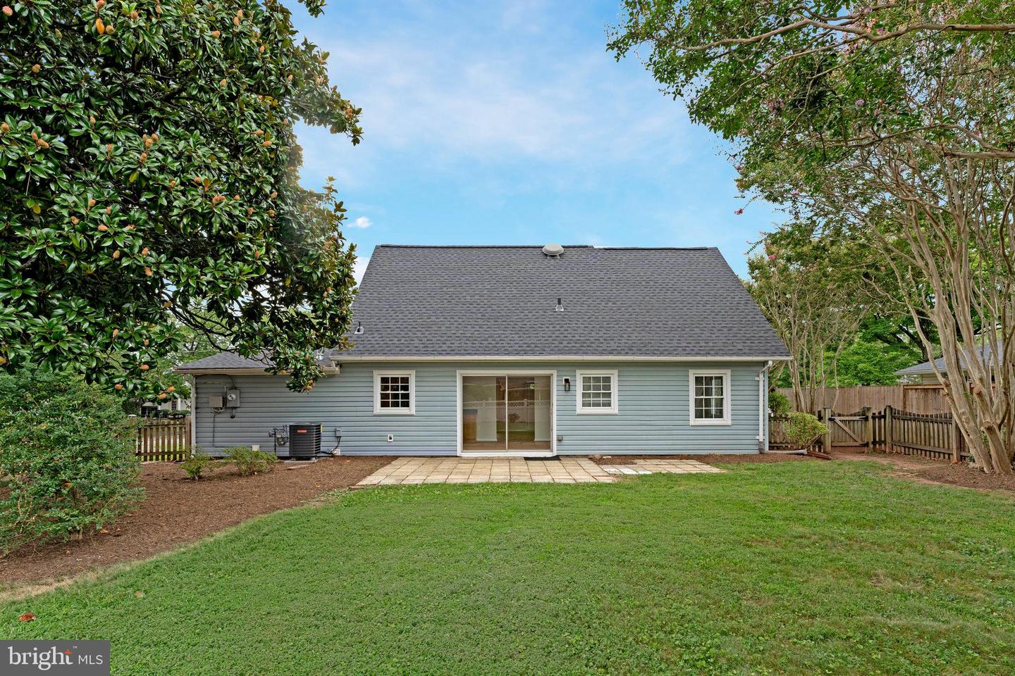 13301 POINT PLEASANT DR, FAIRFAX, Virginia 22033, 5 Bedrooms Bedrooms, ,2 BathroomsBathrooms,Residential,For sale,13301 POINT PLEASANT DR,VAFX2254936 MLS # VAFX2254936