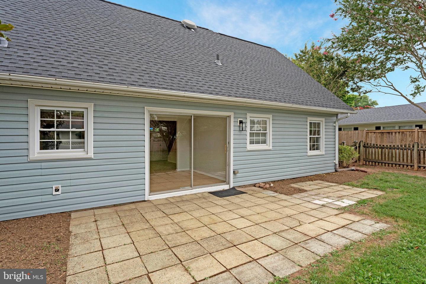 13301 POINT PLEASANT DR, FAIRFAX, Virginia 22033, 5 Bedrooms Bedrooms, ,2 BathroomsBathrooms,Residential,For sale,13301 POINT PLEASANT DR,VAFX2254936 MLS # VAFX2254936