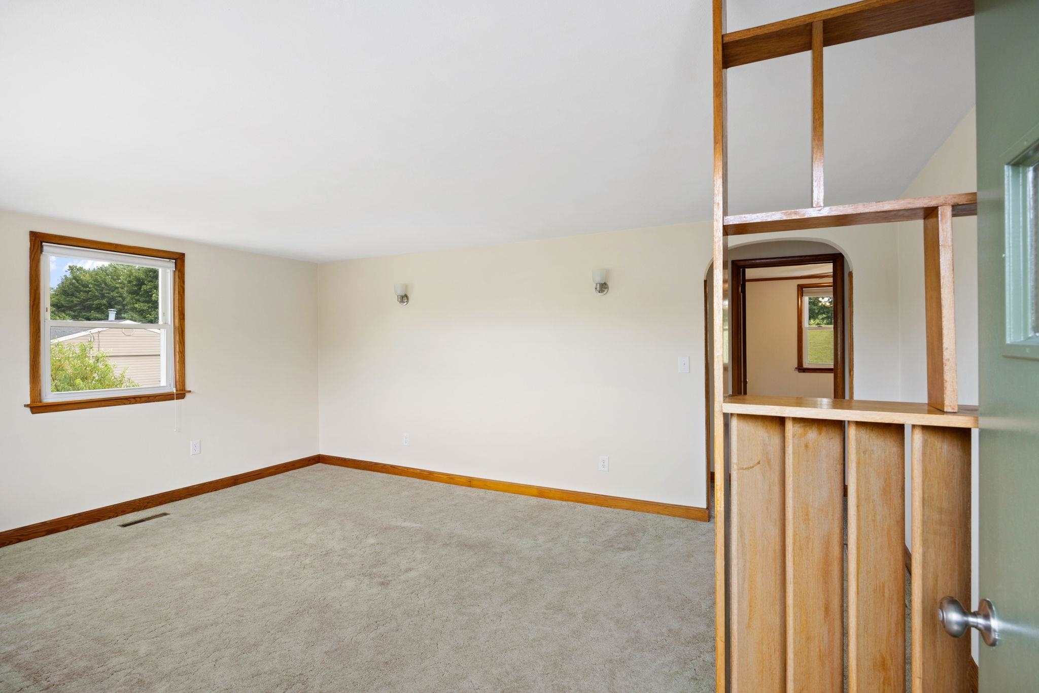 2015 MOUNTAIN VALLEY RD, KEEZLETOWN, Virginia 22832, 3 Bedrooms Bedrooms, ,1 BathroomBathrooms,Residential,2015 MOUNTAIN VALLEY RD,668122 MLS # 668122