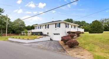 2015 MOUNTAIN VALLEY RD, KEEZLETOWN, Virginia 22832, 3 Bedrooms Bedrooms, ,1 BathroomBathrooms,Residential,2015 MOUNTAIN VALLEY RD,668122 MLS # 668122